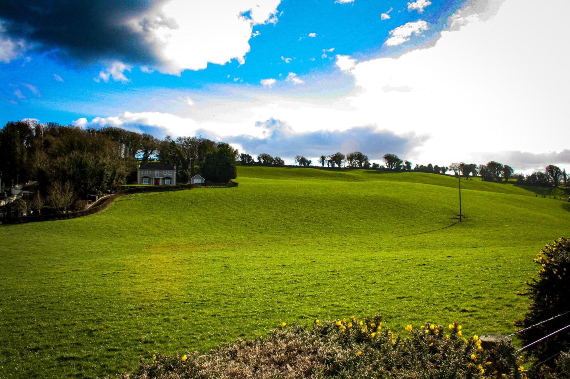The Coach Inn Strabane Dış mekan fotoğraf