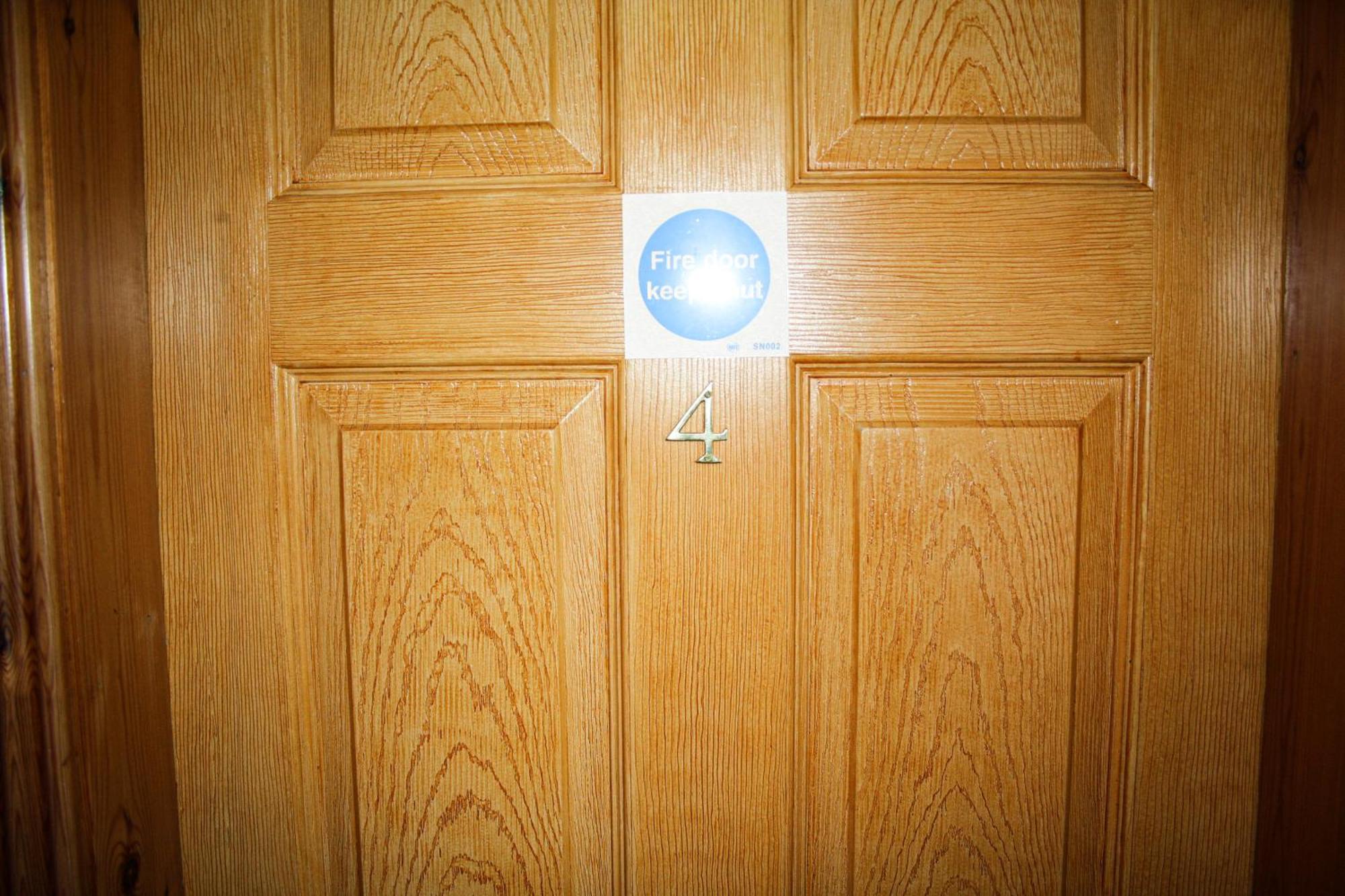 The Coach Inn Strabane Dış mekan fotoğraf