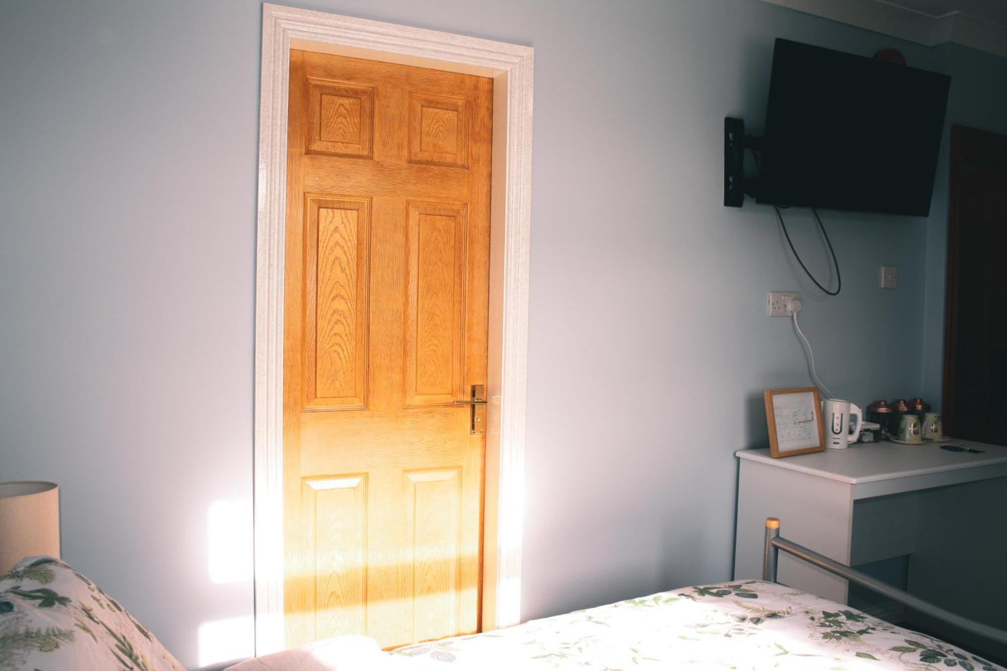 The Coach Inn Strabane Dış mekan fotoğraf